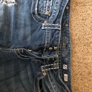 Miss Me Jeans Distressed size 27